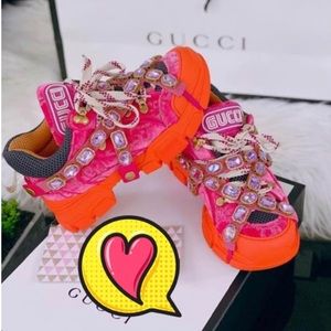 Gucci Flashtrek Sneakers 🩷🧡